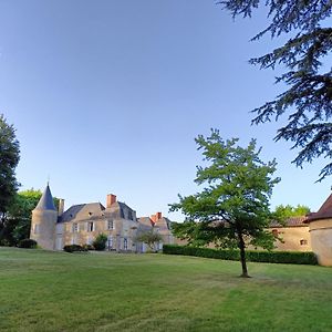 Cottage La Chapelle-Baton Exterior photo