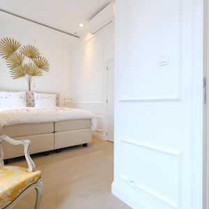 Room Jade - La Maison De La Duchesse De La Valliere - Parking Prive มงส์ Exterior photo