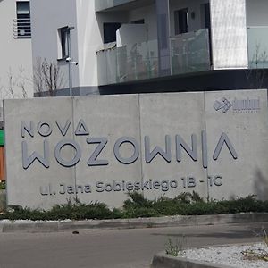 Apartament Number 2 Nova Wozownia Free Parking Apartment เลชโน Exterior photo