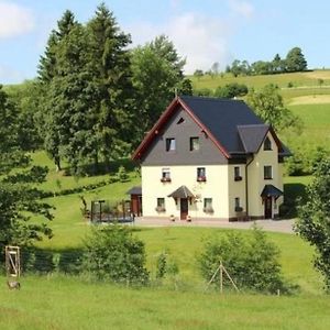 Ferienwohnung In Voigtsdorf Mit Garten, Grill Und Gemeinschaftlichem Pool Dorfchemnitz Exterior photo