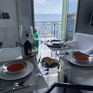 Sea View Apartment 5 Min From Monaco โรกบรูน-กัป-มาร์แต็ง Exterior photo