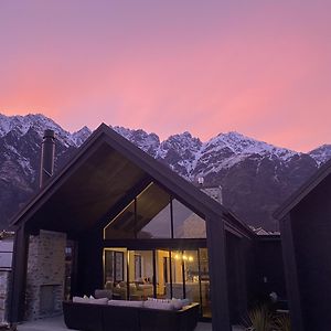 Luxury Alpine Retreat With A Hot Tub Villa แฟรงค์ตัน Exterior photo