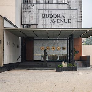 Buddha Avenue โคราฆปุระ Exterior photo