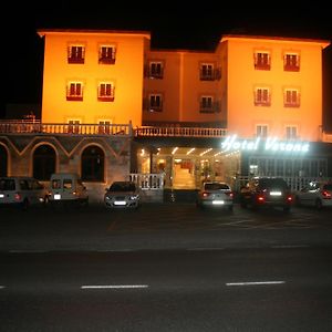 Hotel Verona ปวยร์โตลญาโน Exterior photo