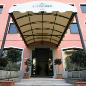 Hotel Alexander ฟิโอราโน โมเดเนเซ Exterior photo