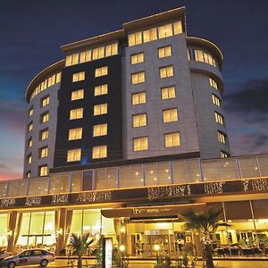 Yucesoy Liva Hotel Spa & Convention Center Mersin เมร์ซีน Exterior photo