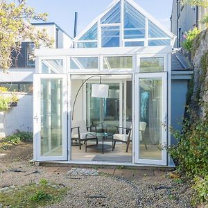 Guestready - Modernised Cottage In Monkstown ดับลิน Exterior photo