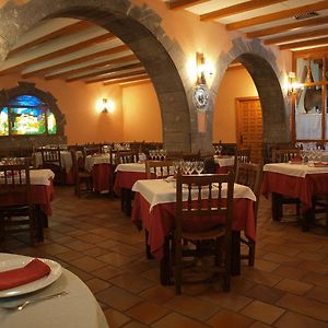 San Glorio Guest House Llanaves De La Reina Restaurant photo