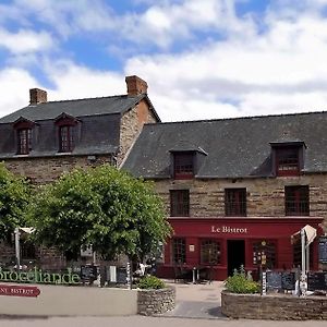 Logis Hotel, Restaurant Et Spa Le Relais De Broceliande แปงปง Exterior photo