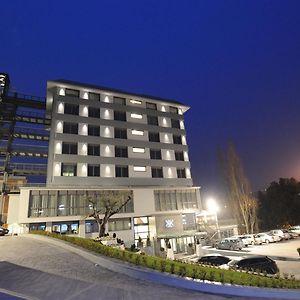 Park Hotel Sporting แตราโม Exterior photo