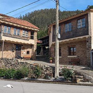 Las Casas De Isu Hotel บีญาวิซิโอซา Exterior photo