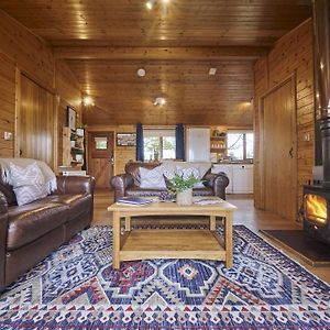 Buzzard Lodge With Hot-Tub คาร์ลไอเอิล Exterior photo