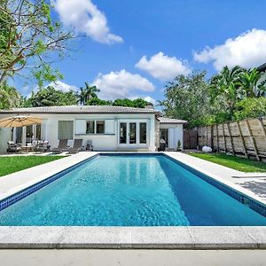 Summer Estate - Pool Parking & Prime Location Villa ไมอามี Exterior photo