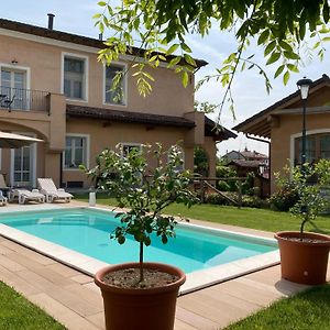 I Grappoli Divini Bed & Breakfast Viarigi Exterior photo