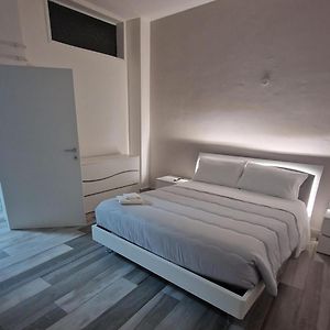 Bb Corso Roma Apartment ซานโจวานนี โรตอนโด Exterior photo