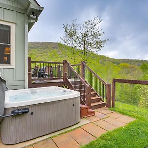 Pet-Friendly Boone Cabin With Mtn Views And Hot Tub! Villa Exterior photo