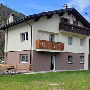 Casa Vescovi Apartment Tiarno di Sopra Exterior photo