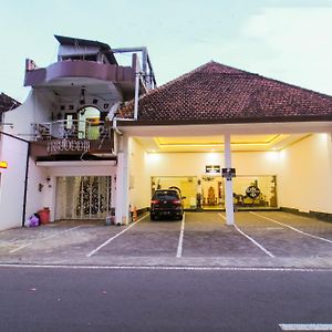 Prayogo Style Inn Prawirotaman ยอกยาการ์ตา Exterior photo