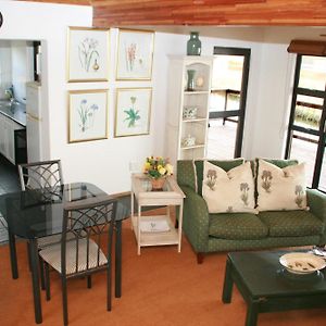 Sani Valley Nature Lodges Mqatsheni Room photo