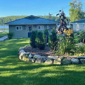 Cozy Cabin On Muskegon River Villa บิกแรพิดส์ Exterior photo