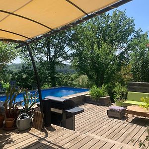 Jolie Maison En Bois Avec Piscine Villa Saint-Cesaire-de-Gauzignan Exterior photo