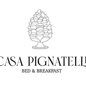 B&B Casa Pignatelli ฟอนดี Exterior photo