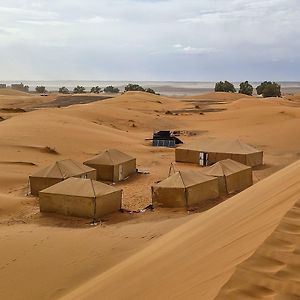 Akour Dessert Camp Hotel Adrouine Exterior photo