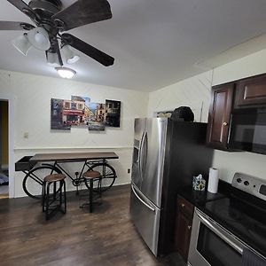 Majestic Living Close To Boston- Family And Group Friendly สโตว์ตัน Exterior photo