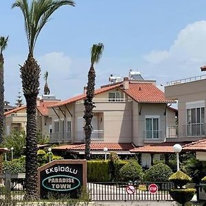 Entire Eksioglu Paradise Town Villa In Antalya เบเลก Exterior photo