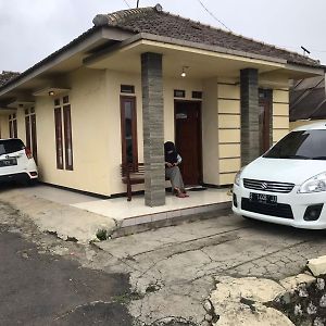 Villa Tengger Asri 3 Gunung Bromo Ngadisari Exterior photo