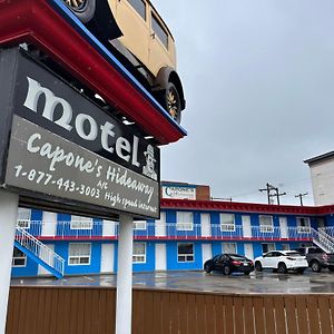 Capone'S Hideaway Motel มูส จอว์ Exterior photo