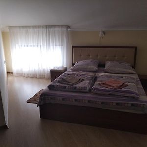 Згадка Hotel ตรุสคาเวตส์ Room photo