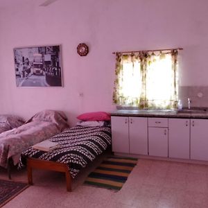 B&B At Palestinian Home / Beit Sahour เบธเลเฮม Room photo