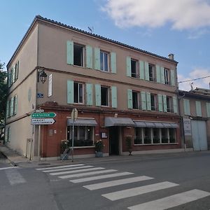 Hotel Le Normandy Beaumont-de-Lomagne Exterior photo