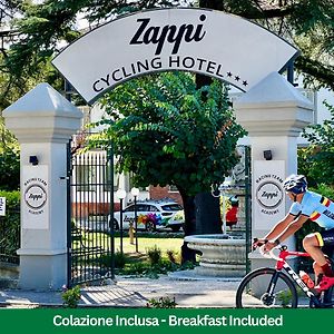 Zappi Cycling Hotel ริโอโล แตร์เม Exterior photo