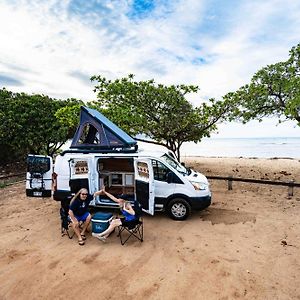 Campcar Maui Jeeps Suvs Hybrid Camper Van Rentals With Equipment And Travel Advice คาฮูลุย Exterior photo