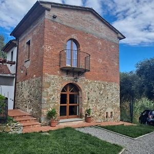 Il Fienile Di Meretto Villa Colle Di Buggiano Exterior photo