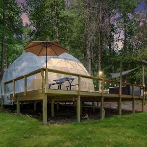 Dream Dome - Romantic Getaway, Hot Tub, Ac, Wifi, National Park 8 Min ลูเรย์ Exterior photo