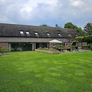 Luxe Brabantse Langgevelboerderij Villa อัสเตอ Exterior photo