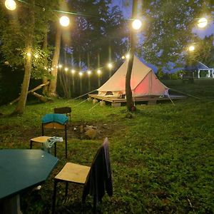 Glamping Pop-Up Hotel - Fishing Village Riverside Holiday Center ปาร์นู Exterior photo