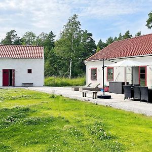 10 Person Holiday Home In Katthammarsvik Exterior photo