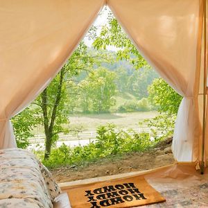 Tranquil Farm Yurt - Mountain View Hotel ชัททานูกา Exterior photo