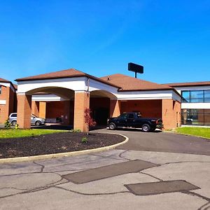 Extended Stay America Suites - Buffalo - Airport ชีคโทวากา Exterior photo