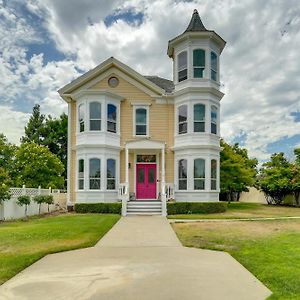 Modesto Mansion On 2 Acres - Great For Families! Villa Exterior photo