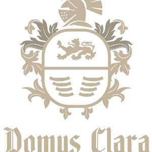 Domus Clara - Guest House เวโนซา Exterior photo