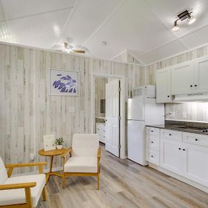 Cozy Picayune Tiny Home Rental About 4 Mi To Downtown! Exterior photo