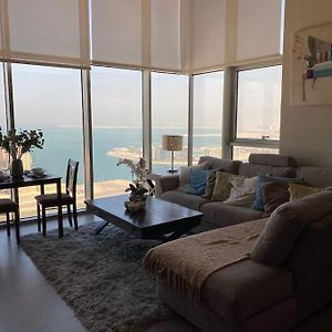 The Blue View Apartment มานามา Exterior photo