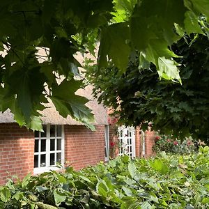 Ferienwohnung Gestuet Kriseby ลูเบค Exterior photo