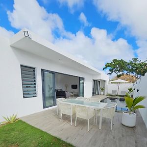 Villa Moderne 3 Bedroom - Grand Baie Pereybere Beach Exterior photo