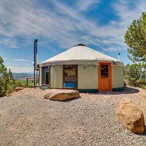 Mountainside Yurt With Views Less Than 3 Mi To Black Canyon! Villa มองโทรส Exterior photo